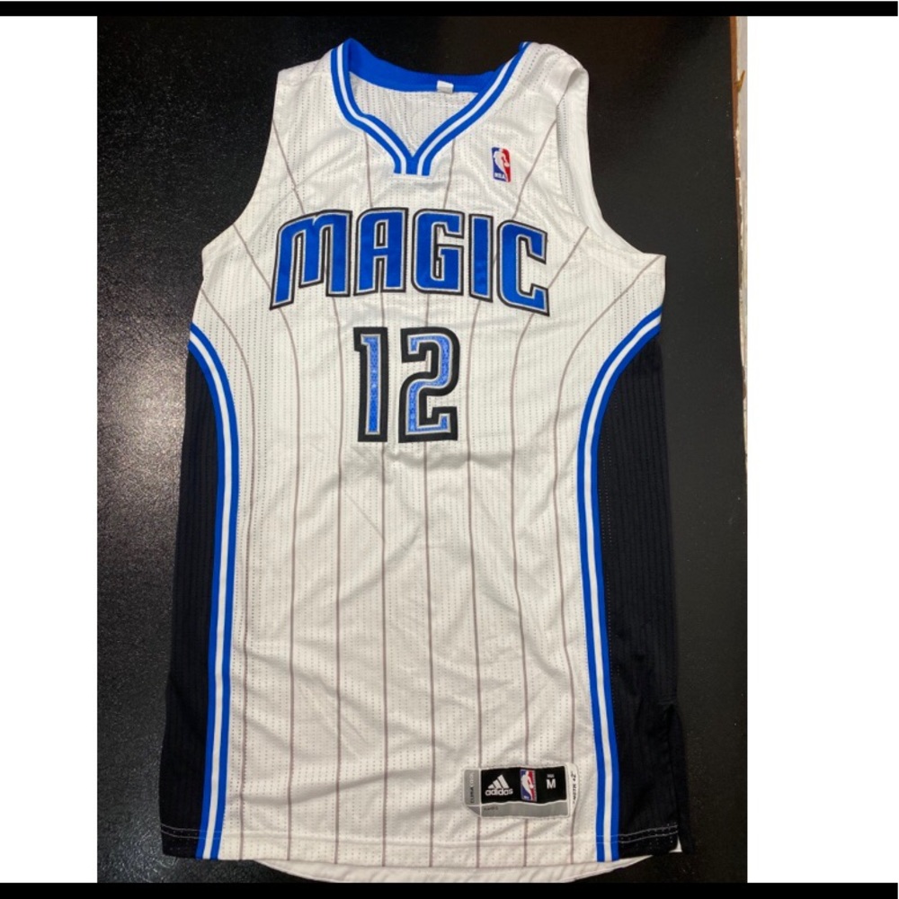 Magic Jersey #12